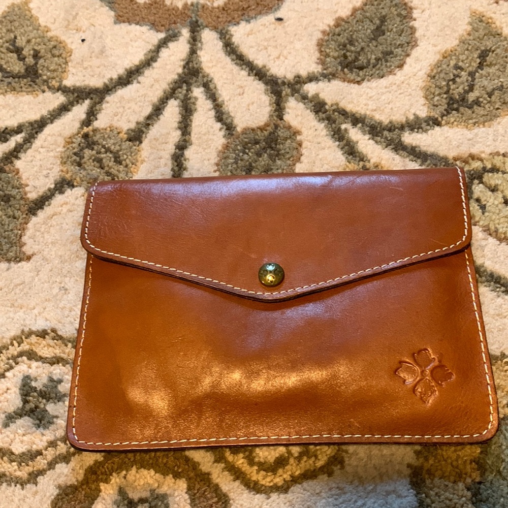 Patricia Nash mini leather portfolio